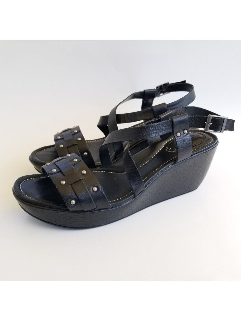 Fossil Black Leather Studded Platform Sandals, Size 9.5
